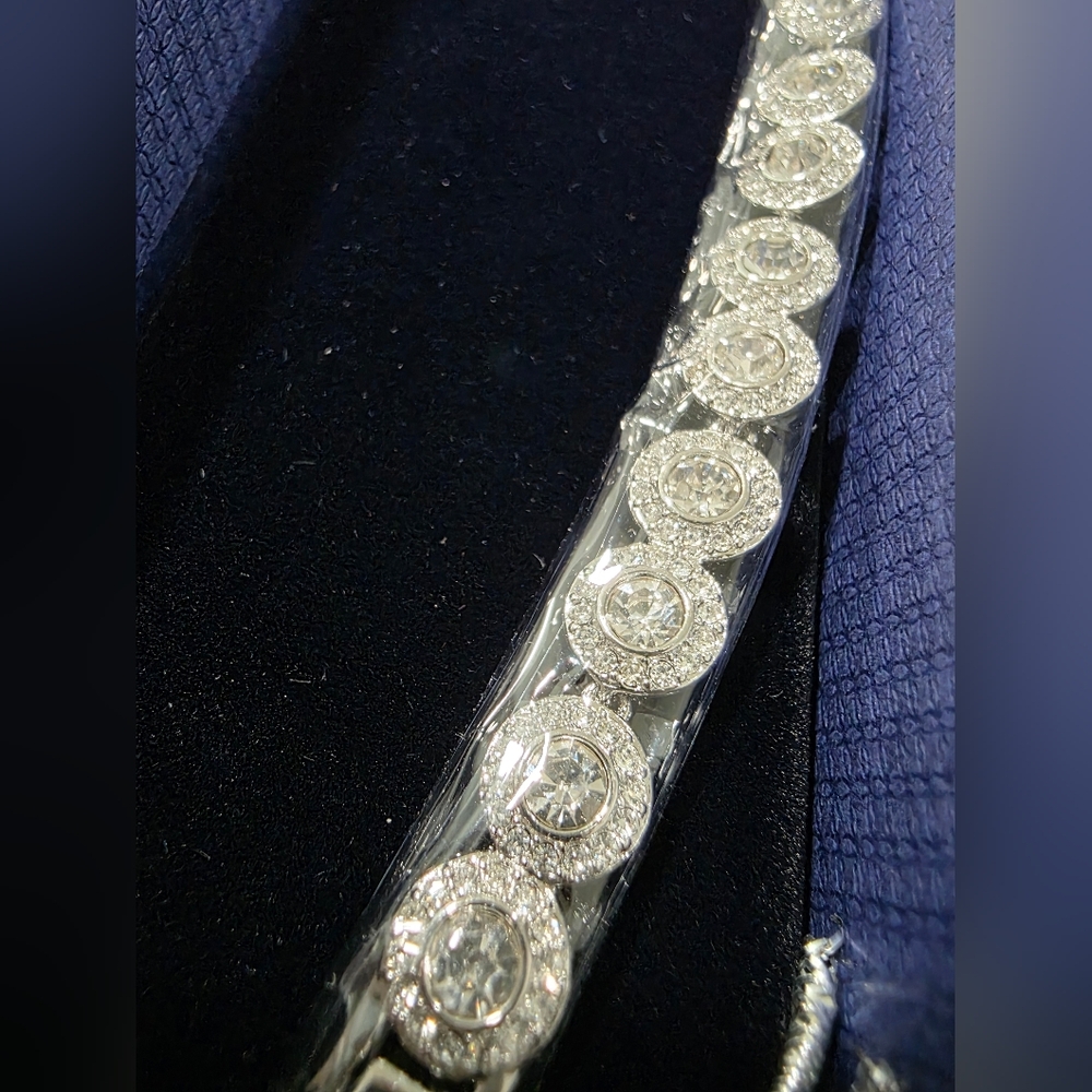 Swarovski Silver Tennis Bracelet with Crystal Elegance New With Tags - Picture 6 of 6